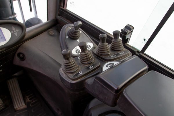 Diesel forklift Still RX70-45 control lever