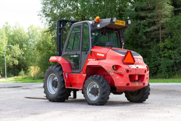 Manitou M30-4 2015 forklift from the rear left