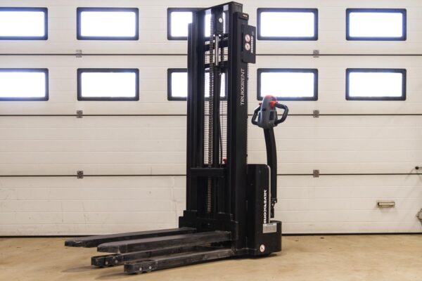 pallet stacker Silverstone EST 122 from left front