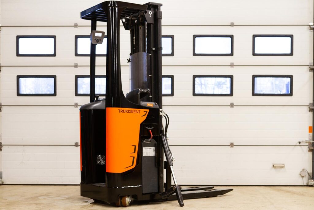 Support forklift Rocla SST16 2012 from right rear