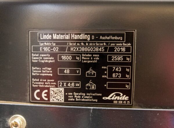 Electric forklift Linde E16C-02 type plate